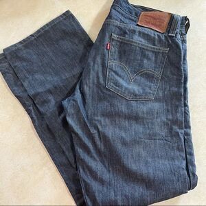 Men’s Levi’s style 514 size 34x32 slim straight 34 waist 32 length denim jeans